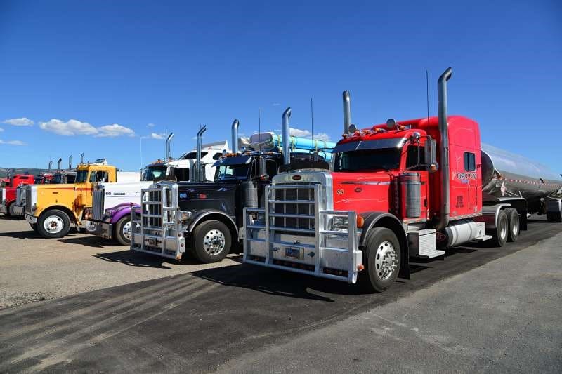 Peloton Beta Testing Semi-Autonomous Tractor-Trailers