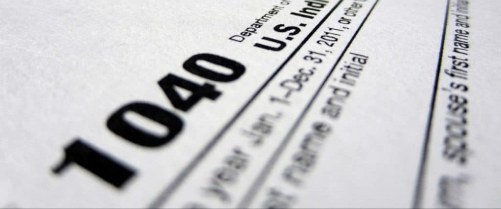 taxes-e1484532000690