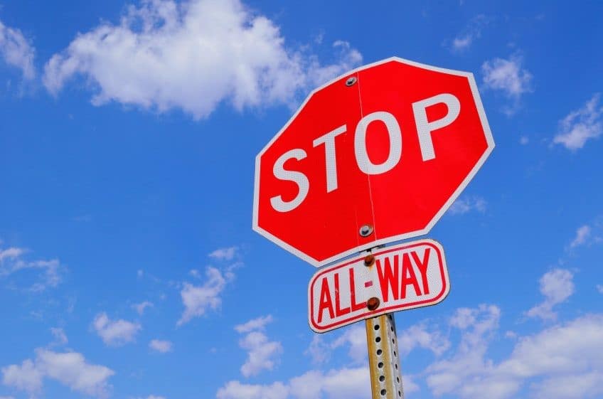 stop-sign-1174658-e1487358382444